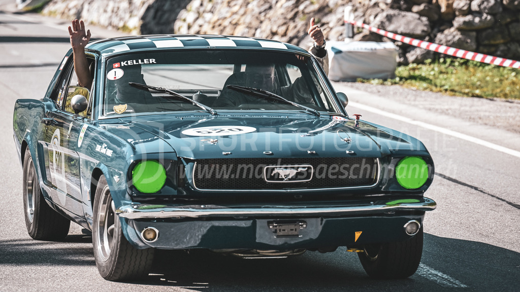 19. Arosa ClassicCar 2023 - 2. September 2023 | 19. Arosa ClassicCar 2023
Arosa, Schweiz
Keller Peter aus Henggart mit der Startnummer 520 in einem Ford Mustang, Jahrgang 1965, in der Klasse Competition.
@arosaclassiccar, @arosa.official, #arosaclassiccar, #arosa, #76curves, #classiccar
Bild: Sportfotografie Markus Aeschimann | www.markus-aeschimann.ch - Realisiert mit Pictrs.com