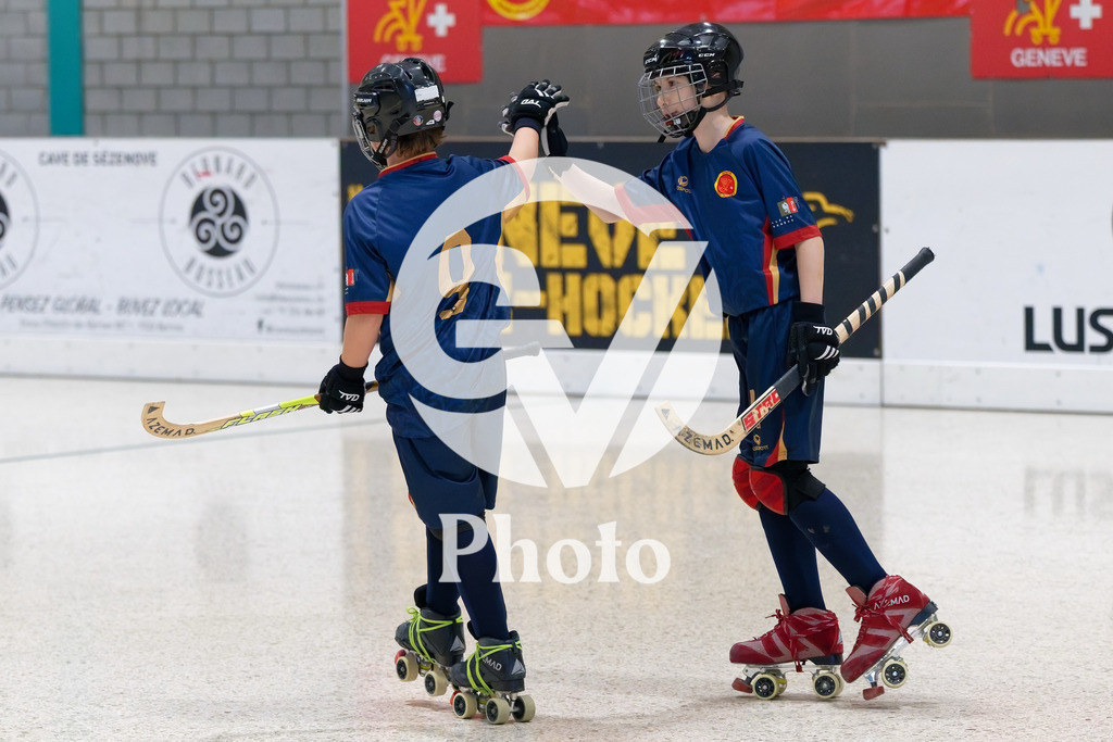 U15  - Geneve RHC v Montreux HC  |  during the U15  match between Geneve RHC and Montreux HC  at Centre sportif de la queue d'arve in Geneve, Switzerland