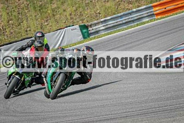 pube0381 | Professionelle Fotos von Sportveranstaltungen, aber auch Hochzeiten und anderen Events. - Realisiert mit Pictrs.com