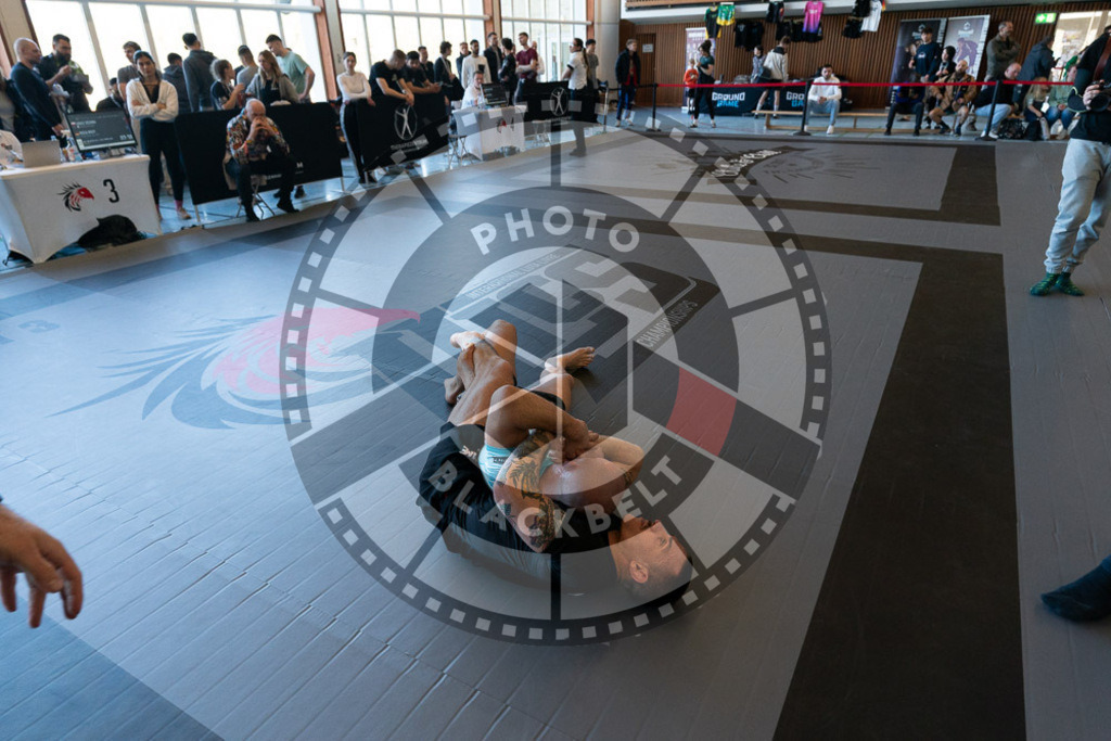 20250329PBB4267 | Fighters compete during the International Luta Livre (ILLCS) Germany IX Spring 2025 Competition spring on March 29, 2025 in Hannover, Germany.© Chiara Dazi