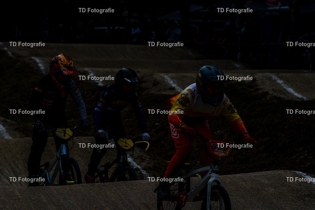 BayBMX2026-05606 | Fotogalerie von Thomas Dettweiler mit Eventbildern und lizenzfreien Fotos. Perfekt als Wandbild, für Büro, Website oder private Nutzung. - Realisiert mit Pictrs.com