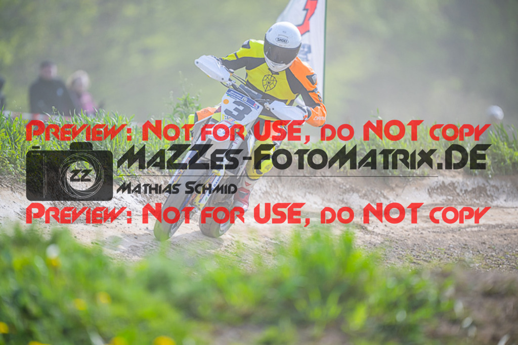 MaZZes_FotoMatrix_230507_8300 | S2