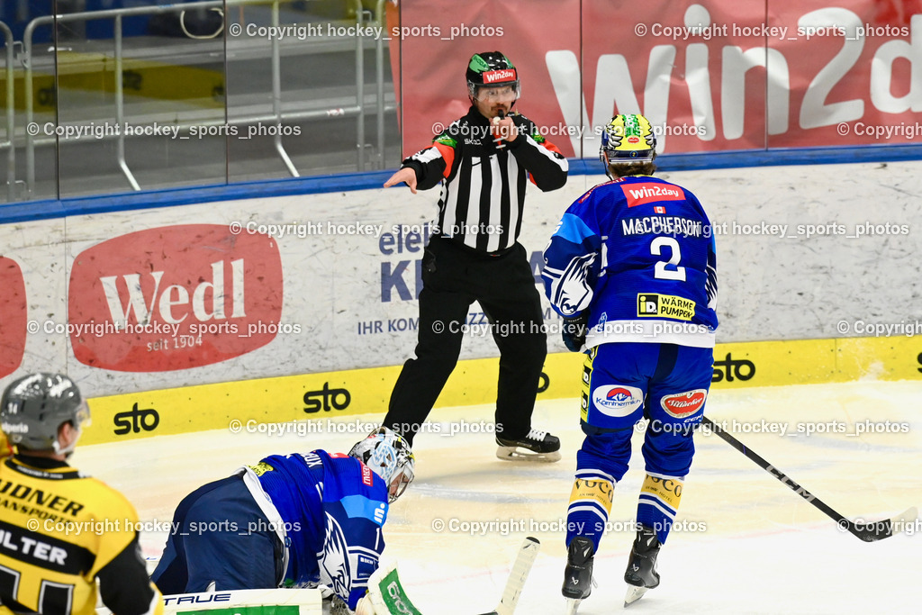 EC IDM Wärmepumpen VSV vs. HC Pustertal | #1 LAMOUREUX JEAN PHILIPPE EC VSV, ZRNIC MILAN Referee, #2 MACPHERSON Dylan EC VSV, EC IDM Wärmepumpen VSV vs. HC Pustertal, EC IDM Wärmepumpen VSV vs. HC Pustertal am 15.11.2024 in Villach (Stadthalle Villach), Austria, (Photo by Bernd Stefan)