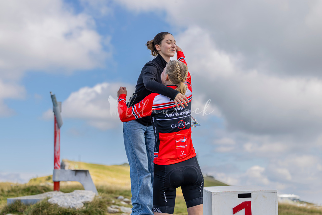 _01A6131 | Sportbilder, Sportfotograf, Hochzeits- und Eventfotografin, Flugshows, Portraits und Tiershooting, Aviation, Downhill, Nationalleague, Swissleague, International