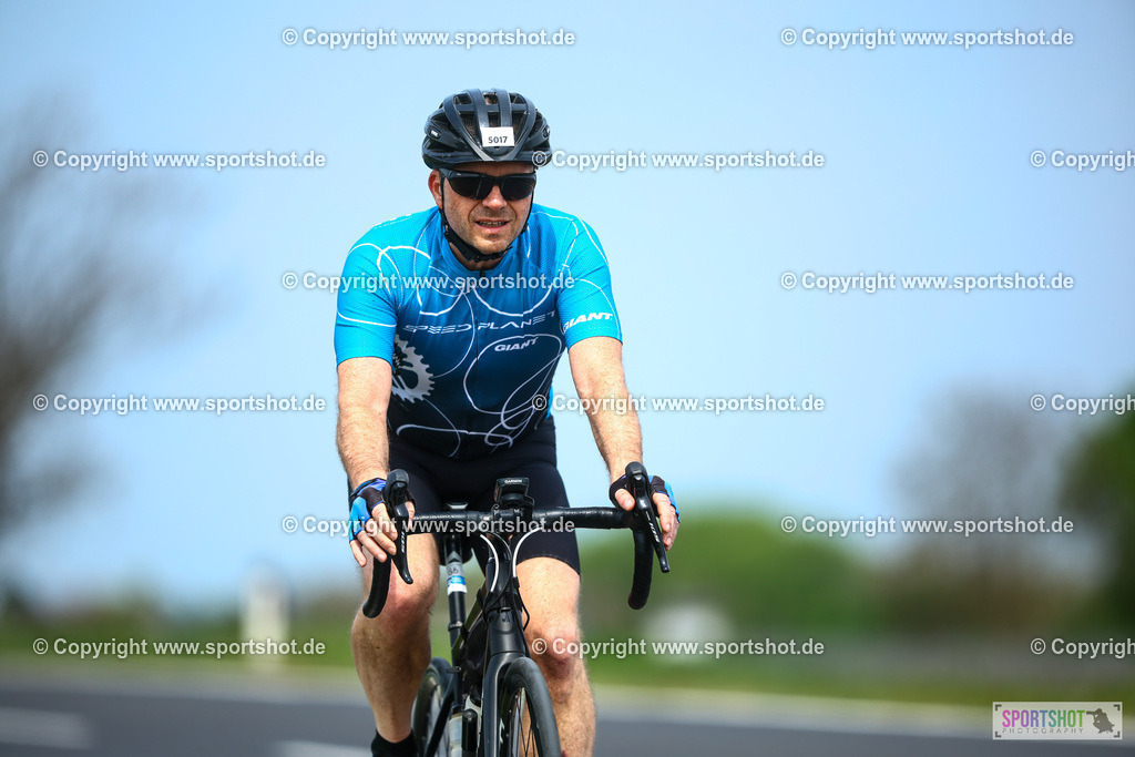 708_TRA56856 | Neusiedlersee Radmarathon 2026@sportshot_your_pictrs #yourpictures#roadtowm2029 #nrm #neusiedlerseeradmarathon #neusiedlersee #neusiedlerseetourismus #burgenland #mörbisch #nrm26 #burgenlandtourismus #voglundco #poweredbyburgenlandtourismus #radsport #rad #marathon #ucigranfondo #visitburgenland #ucigranfondoworldseries