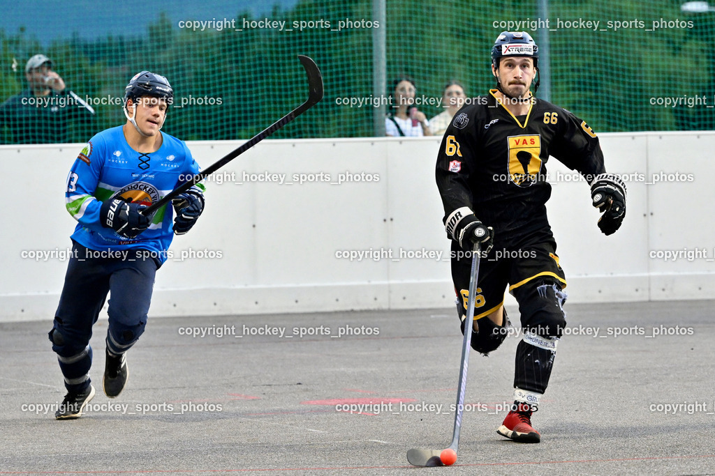 ASKÖ Hockey Villach vs. VAS Ballhockey  | #13 SCHARF Nikolas ASKÖ Villach Hockey, #66 Hintermann Daniel VAS Villach, ASKÖ Hockey Villach vs. VAS Ballhockey , ASKÖ Hockey Villach vs. VAS Ballhockey  am 06.07.2025 in Villach (Alpen Arena ), Austria, (Photo by Bernd Stefan)