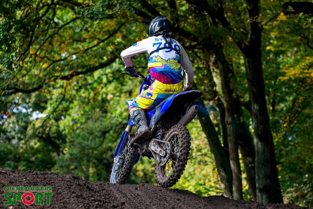 OpenTrack2024_Sonntag_Hobbyfahrer_218 | Bildergalerie von Sport-Ereignissen aber auch von weiteren spannenden Dingen - nicht nur vom Niederrhein. In Anlehnung an den bekannten Spruch von Hanns Dieter Hüsch heißt das Motto: "Niederrhein ist überall".  - Realisiert mit Pictrs.com