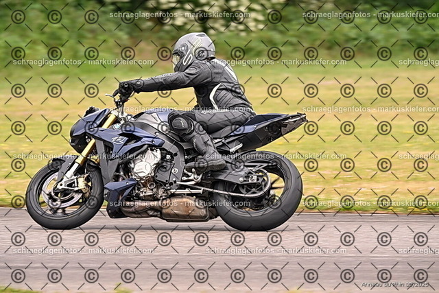 25bt02-0219 | markuskiefer.com - Realisiert mit Pictrs.com