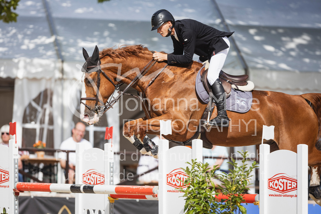 250711_BHO_2Ph-M2-2-829 | Deine schönsten Turniermomente als professionelle Fotos! Entdecke hochwertige Pferdesport-Fotografie im Online-Shop. Jetzt Fotos finden & bestellen!