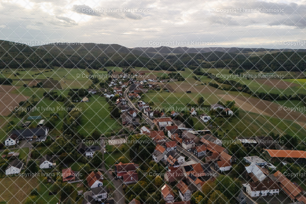 dji_fly_20250922_182950_0228_1758559097607_photo | default - Realisiert mit Pictrs.com