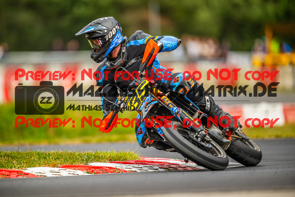 MaZZes_FotoMatrix_230702_3773 | S1