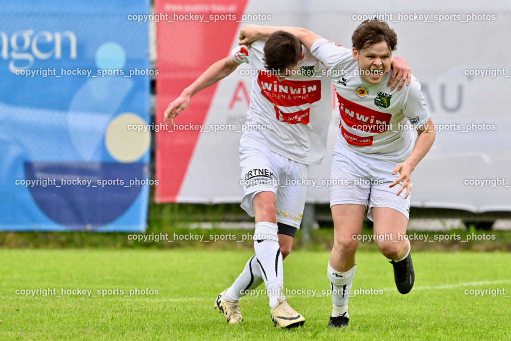 FC ASKÖ Gmünd vs. Rapid Lienz  | Jubel Rapid Lienz, #8 Lukas Schrott Rapid Lienz, #18 Oliver Gomig Rapid Lienz, FC ASKÖ Gmünd vs. Rapid Lienz , FC ASKÖ Gmünd vs. Rapid Lienz  am 02.06.2024 in Gmünd (Sportplatz Gmünd), Austria, (Photo by Bernd Stefan)