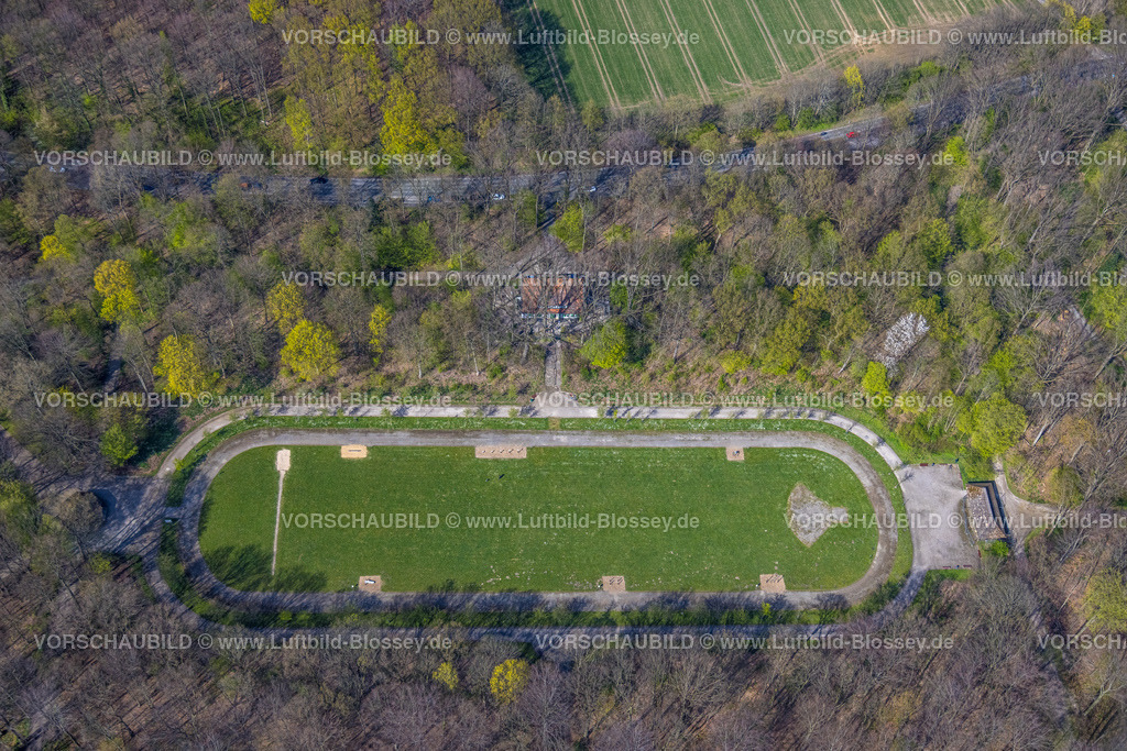 Gelsenkirchen220402856 | Luftbild, kleiner Sportplatz und Waldorf-Kindergarten im Stadtwald, Ressestraße, Buer, Gelsenkirchen, Ruhrgebiet, Nordrhein-Westfalen, Deutschland