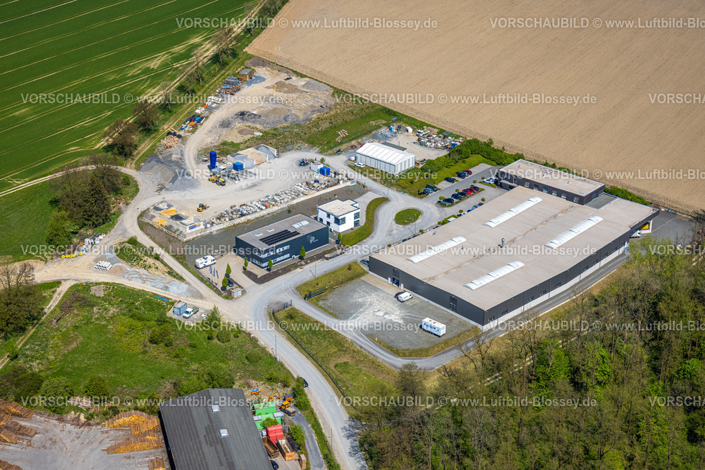 Eslohe240504925 | Luftbild, Gewerbegebiet Stakelbrauk mit Baustraße Baugebiet, Rüther Innenausbau, Bremke, Eslohe, Sauerland, Nordrhein-Westfalen, Deutschland