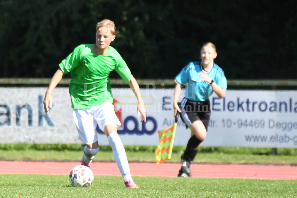 HR2_3780 | Ha-Ri; Sportfotografie Ha-Ri; Sporfotografie Harry Rindler; Sport Deggendorf; Sportbilder Deggendorf; Sportfotos Deggendorf; Sportfotos Niederbayern; Sportbilder Niederbayern; Amateursport Niederbayern; Bayern;  - Realisiert mit Pictrs.com