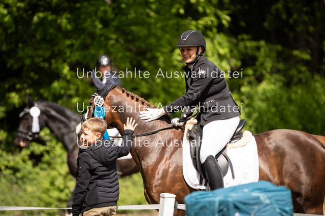 Bad_Meinberg_08750 | saradresslerfotografie - Realisiert mit Pictrs.com