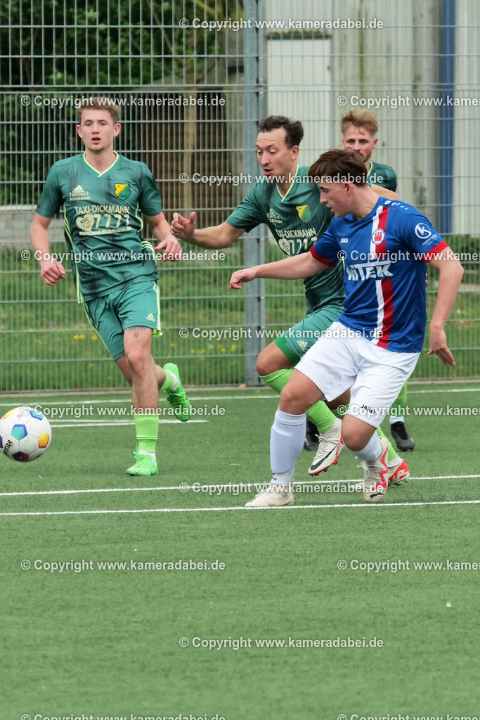 Fußball : Bezirksliga : SV 08/29 Friedrichsfeld - SUS 09 Dinslaken am 07.04.2024 | Fußball : Bezirksliga : SV 08/29 Friedrichsfeld - SUS 09 Dinslaken am 07.04.2024
 - Realisiert mit Pictrs.com