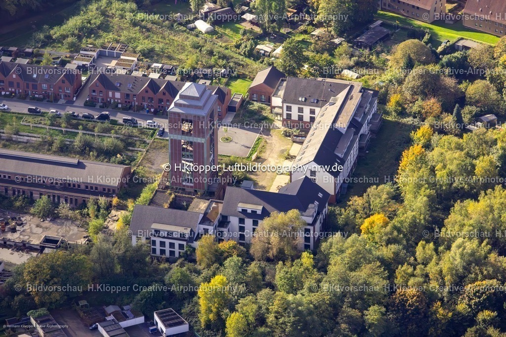 Luftbild Oberhausen-6708 | Luftbildfotografie Wohngebiet der Mehrfamilienhaussiedlung Münzstraße/Zum Dörnbusch auf dem Gelände des ehemaligen "Schachtes IV der Zeche Osterfeld " in Oberhausen - Realisiert mit Pictrs.com