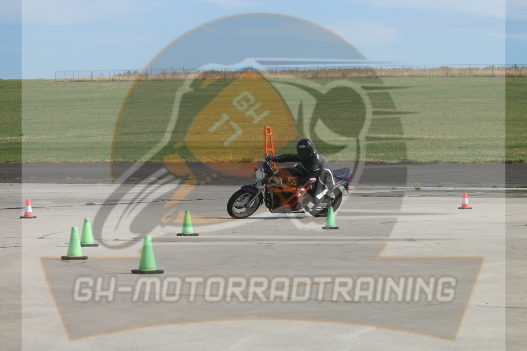 IMG_3893 | gh-motorradtraining-foto.de - Realisiert mit Pictrs.com