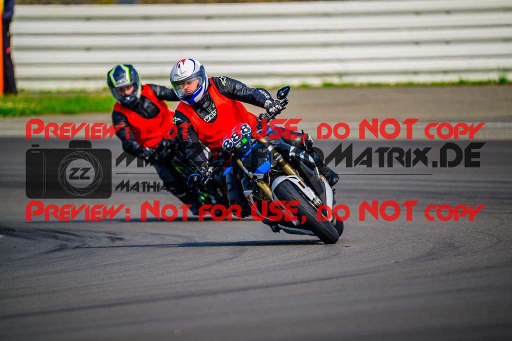 MaZZes_Fotomatrix_20250609_6007705_3735 | INST