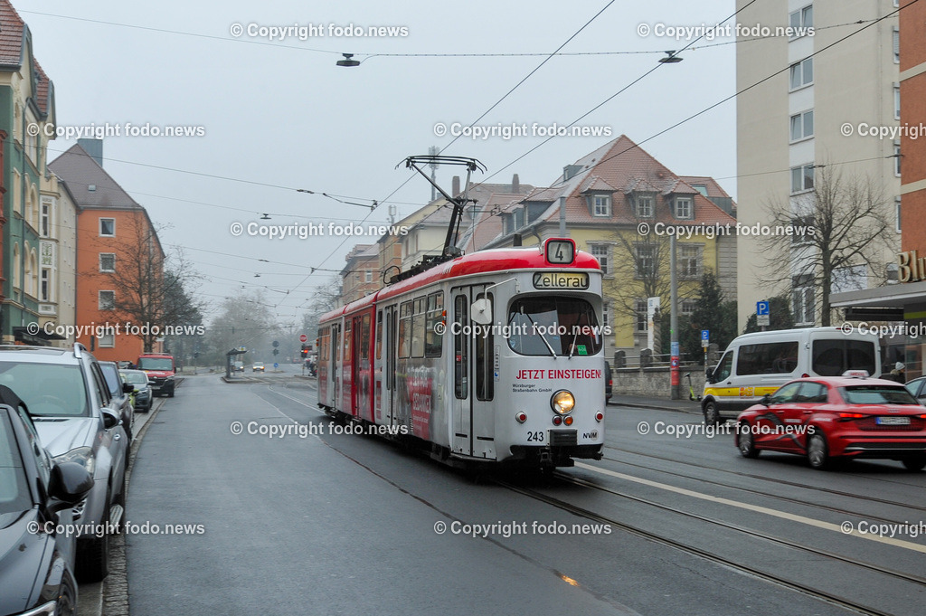 Deutschland_ Bayern_ Wuerzburg_ 23.01.2025-1 | 23.01.2025, Deutschland, GER, Bayern, Wuerzburg im Bild Stadtansichten, Strassenbahn, Bim, Verkehr, oeffentlicher Verkehr, Nahverkehr, Menschen, kreisfreie Stadt in Bayern, Bezirk Unterfranken