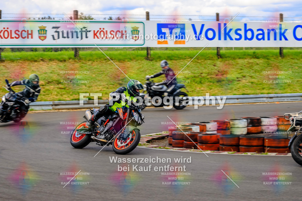 _OTO3682 | Hier findet Ihr Bilder von Touristenfahrten auf der Nürburgring Nordschleife oder von anderen Veranstaltungen die ich besucht habe. Viel Spass beim Durch Schauen 