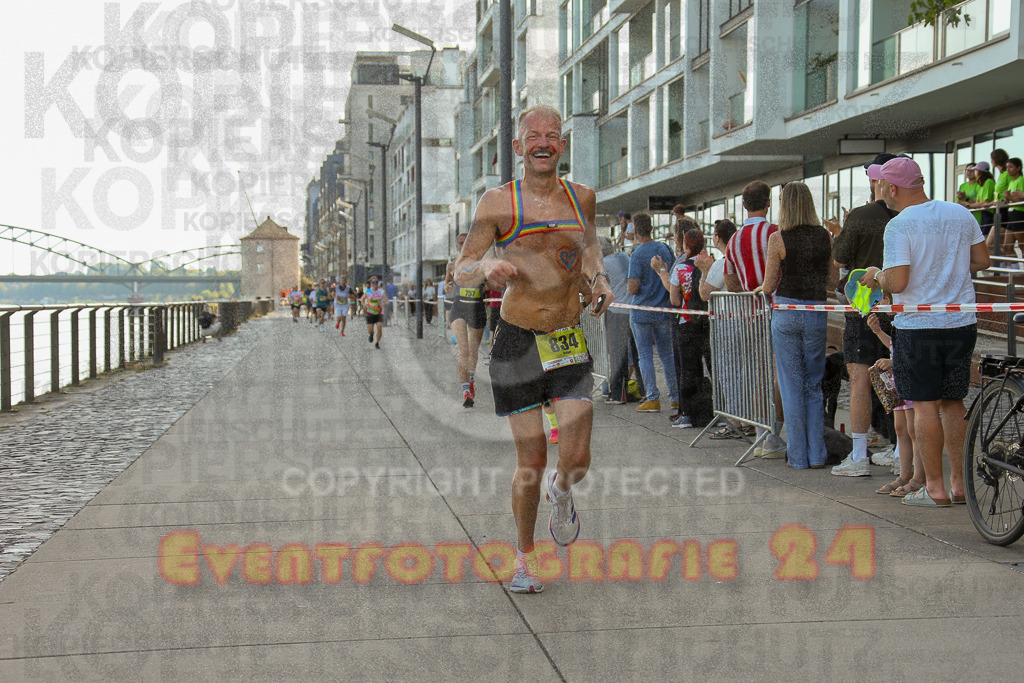 250920_1446_EX1_7495 | Sportfotografie im Rhein-Sieg Kreis, Köln, Bonn, NRW, Rheinland Pfalz, Hessen, etc. Unser Tätigkeitsfeld umfasst den Laufsport vom Volkslauf über den Marathon, Duathlon, Triathon bis zum Ultralauf wie Kölnpfad Ultra oder Schindertrail.