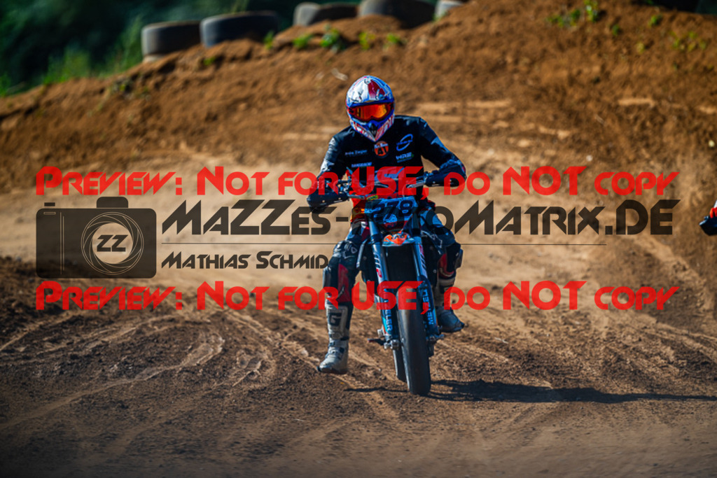 MaZZes_FotoMatrix_230916_1194 | S4