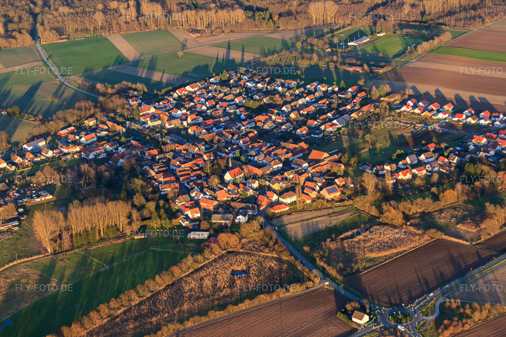 Luftbild: Dorfansicht aus Südwesten im Winter in Barbelroth im Bundesland Rheinland-Pfalz in Deutschland. Foto: IMG_61949.jpg vom 28.01.2014 durch Werner Riehm/FLY-FOTO.de