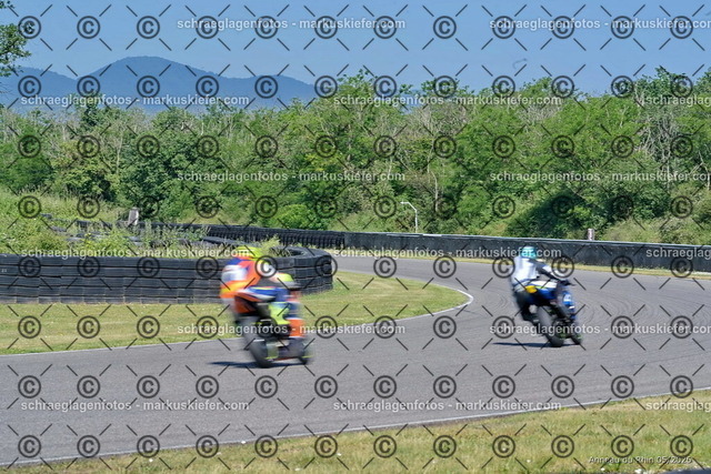 26BT02-0454 | markuskiefer.com - Realisiert mit Pictrs.com