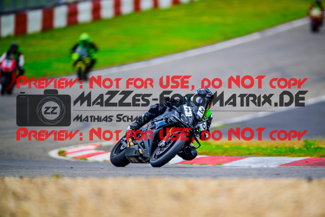 MaZZes_FotoMatrix_240717_6007705_7793 | INST