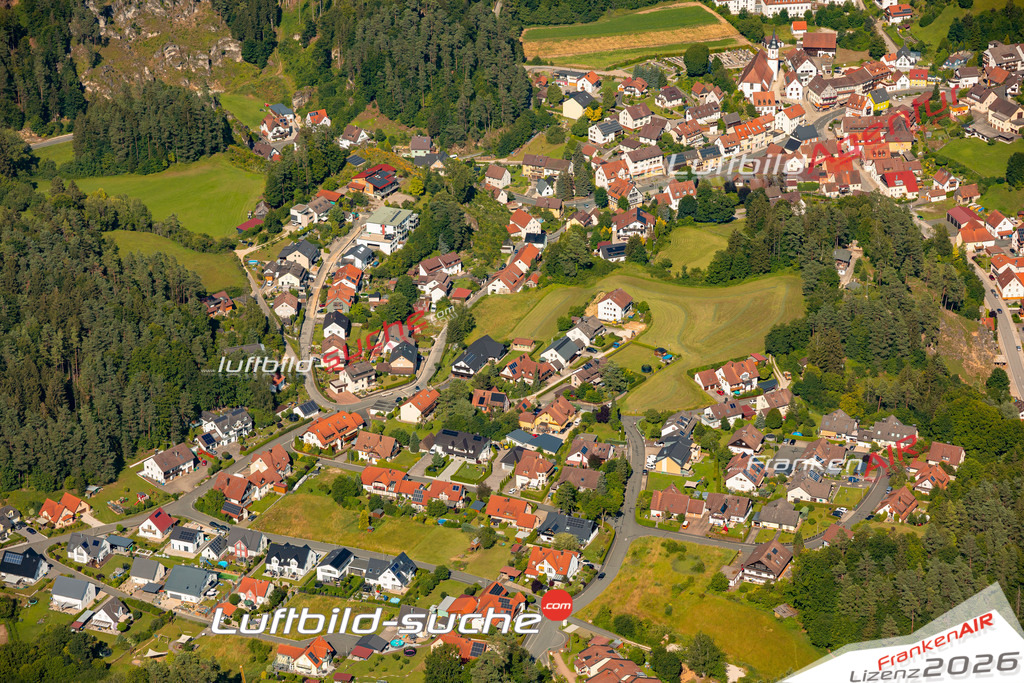 Das Luftbild zeigt :  Obertrubach - Die Luftaufnahme wurde 2024 vom UL-Flugzeug aus erstellt ( keine Drohne ) - Hochauflösende Luftaufnahme - Für grossformatige Ausdrucke geeignet. Die Geschenkidee !Mit Lizenz und Bildrechte bestellbar