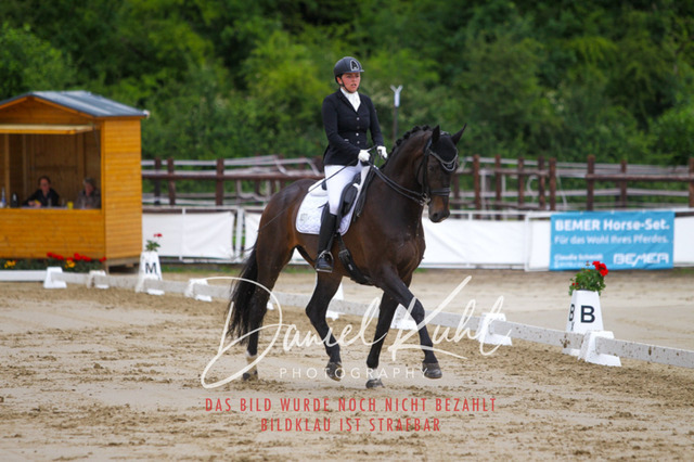 DKP47742 | Turniersportfotografie; Pferdefotografie; Dressurfotografie