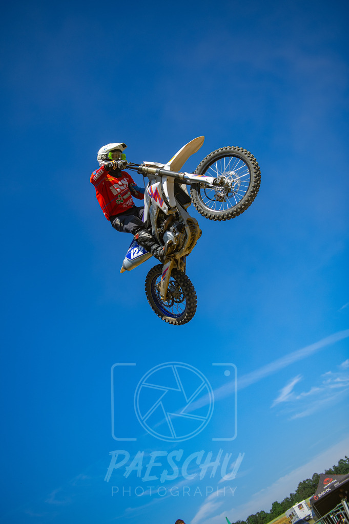 SE (70) | Paeschuphoto Shop - Wer nicht sucht der auch nicht findet.Ob Motocrossbilder oder von einem besuchtem Spiel, Hauptsache Action. - Realisiert mit Pictrs.com