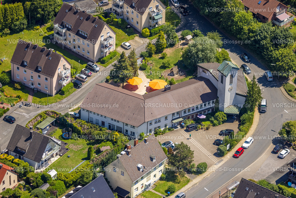 Hattingen230708484 | Luftbild, Wichern Kirche, evang. Wichern-Kindergarten, Oberbredenscheid, Hattingen, Ruhrgebiet, Nordrhein-Westfalen, Deutschland