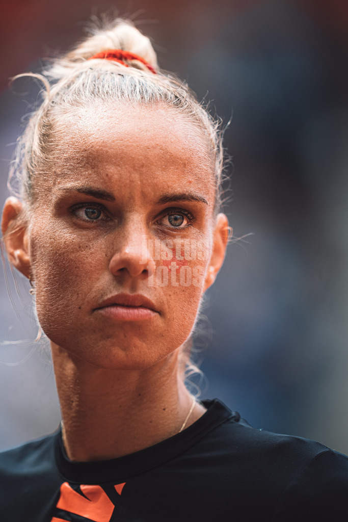 Sportart | Geschlecht | Saison 2022/2023 | Liga | Team1 vs. Team2 | TT.MM.JJJJ | Arantxa Rus (NED) Portrait