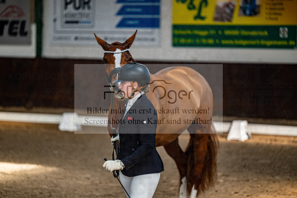 20240308-DOS_4195 | Entdecke hochwertige Reitturnierfotos von Foto Oger. Professionell, emotional und authentisch – jetzt Lieblingsmomente im Shop bestellen.Deutschlandweite Turnierfotografie. - Realisiert mit Pictrs.com