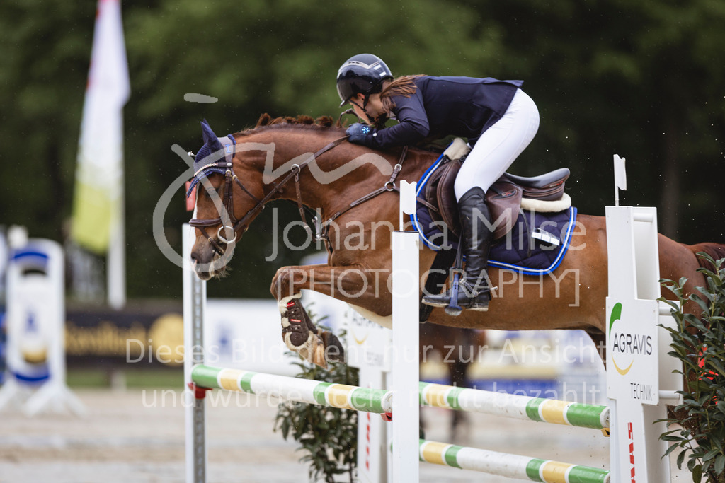 240504_PonyTrophy-126 | Deine schönsten Turniermomente als professionelle Fotos! Entdecke hochwertige Pferdesport-Fotografie im Online-Shop. Jetzt Fotos finden & bestellen!