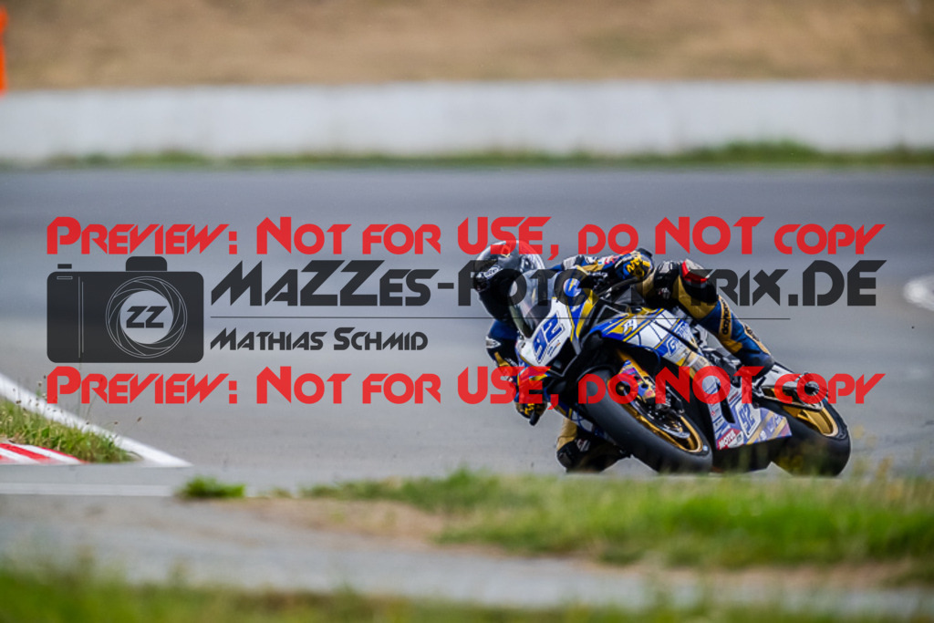 MaZZes_FotoMatrix_220723_5316 | IDM1000