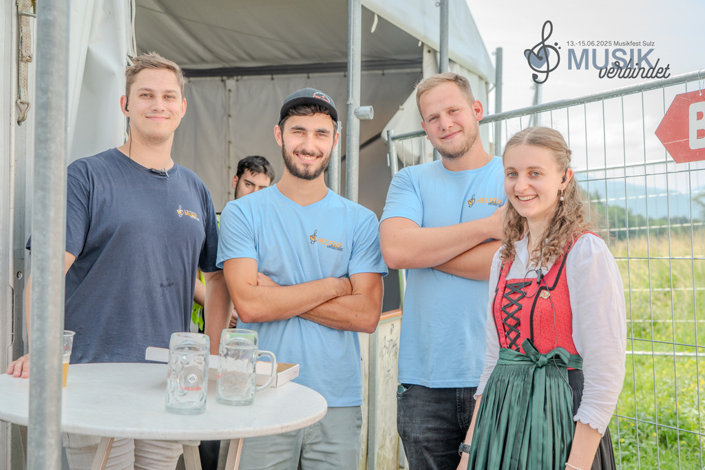 DSC_6378 | "Fussifoto.com – Ihr Ansprechpartner für hochwertige Fotografie! Entdecken Sie kreative Bilder und professionelle Dienstleistungen. Kontaktieren Sie uns für Ihre Projekte!"