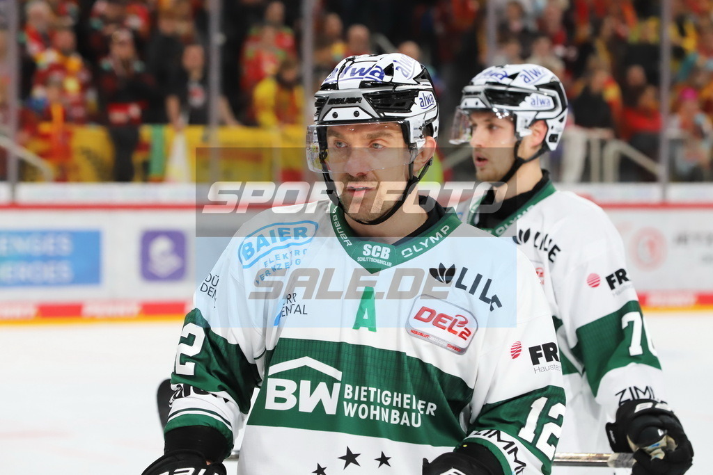 Pawel Dronia SCB | Pawel Dronia SCB - Realisiert mit Pictrs.com