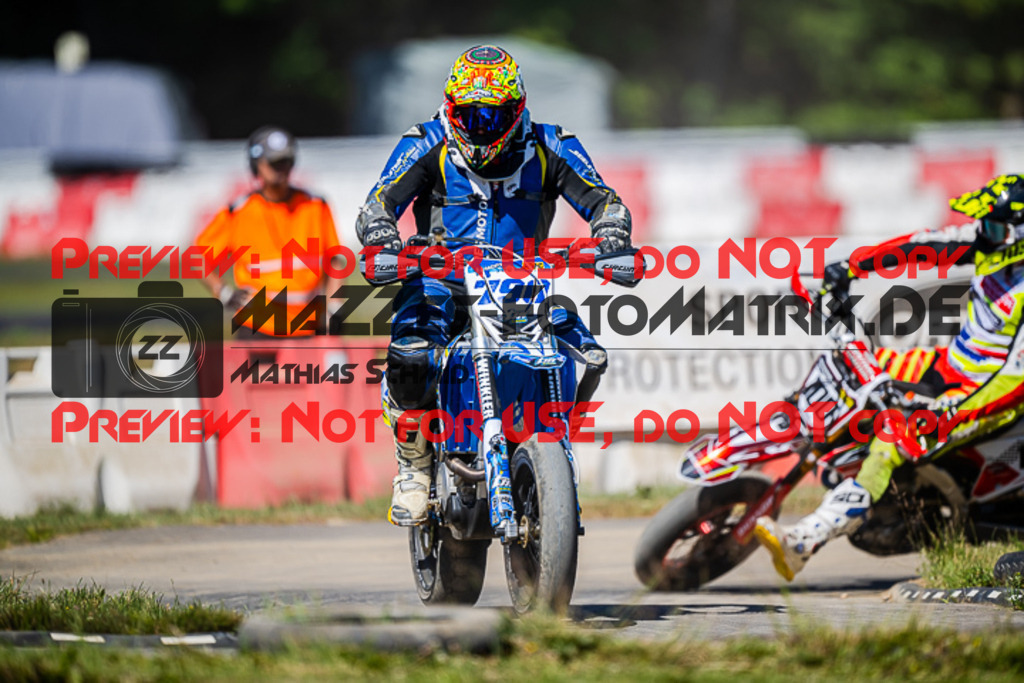 MaZZes_FotoMatrix_220703_7973 | S3