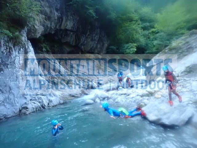 P8150056 | Bestelle die Bilder deines Berg- oder Wasser-Abenteuers mit Mountain Sports bequem von zu Hause aus direkt über unseren Online Fotoshop von pictrs.com. - Realisiert mit Pictrs.com
