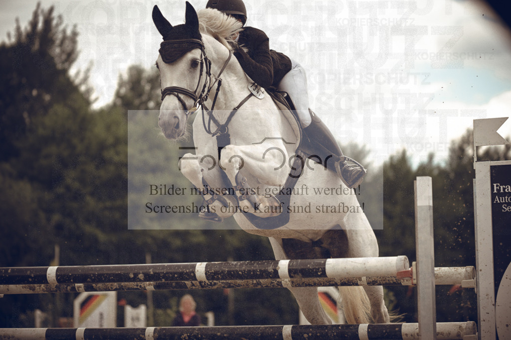 20240530-DOS_2020 | Entdecke hochwertige Reitturnierfotos von Foto Oger. Professionell, emotional und authentisch – jetzt Lieblingsmomente im Shop bestellen.Deutschlandweite Turnierfotografie. - Realisiert mit Pictrs.com