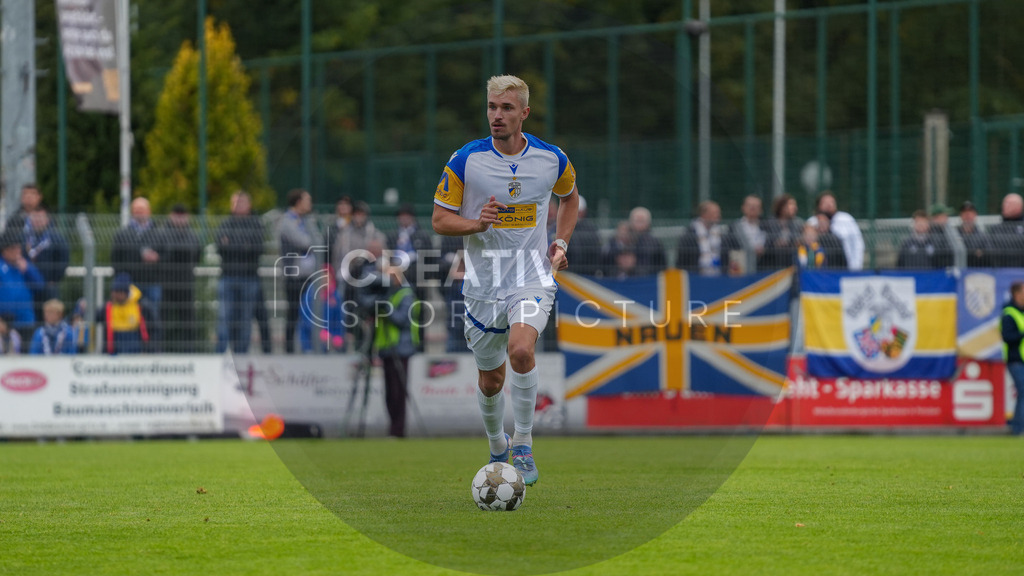 Fußball, Herren, Saison 2025/2026, Regionalliga Nordost, 11. Spieltag, FSV 63 Luckenwalde vs. FC Carl-Zeiss Jena, Samstag 05.10.2025, Werner-Seelenbinder-Stadion Luckenwalde, | Fußball, Herren, Saison 2025/2026, Regionalliga Nordost, 11. Spieltag, FSV 63 Luckenwalde vs. FC Carl-Zeiss Jena, Samstag 05.10.2025, Werner-Seelenbinder-Stadion Luckenwalde, Im Bild: Sören Reddemann (Jena) - Realisiert mit Pictrs.com