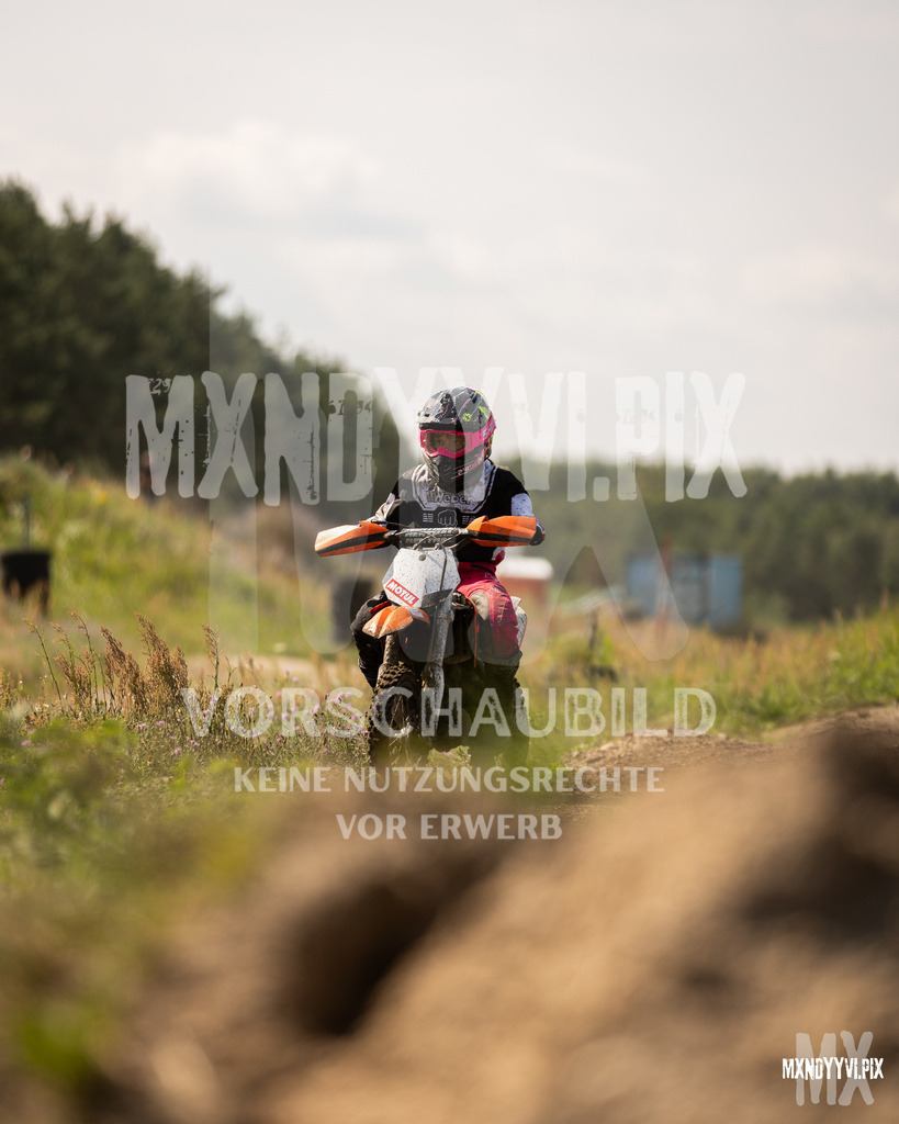 866A1367 | mxndyyvipix