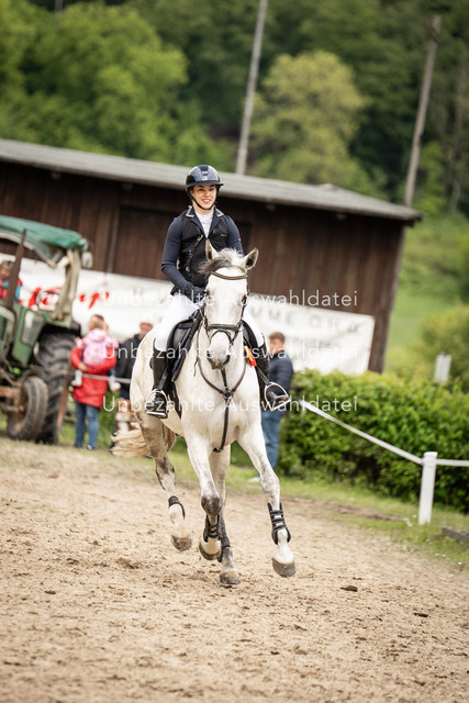 Bad_Meinberg_06811 | saradresslerfotografie - Realisiert mit Pictrs.com