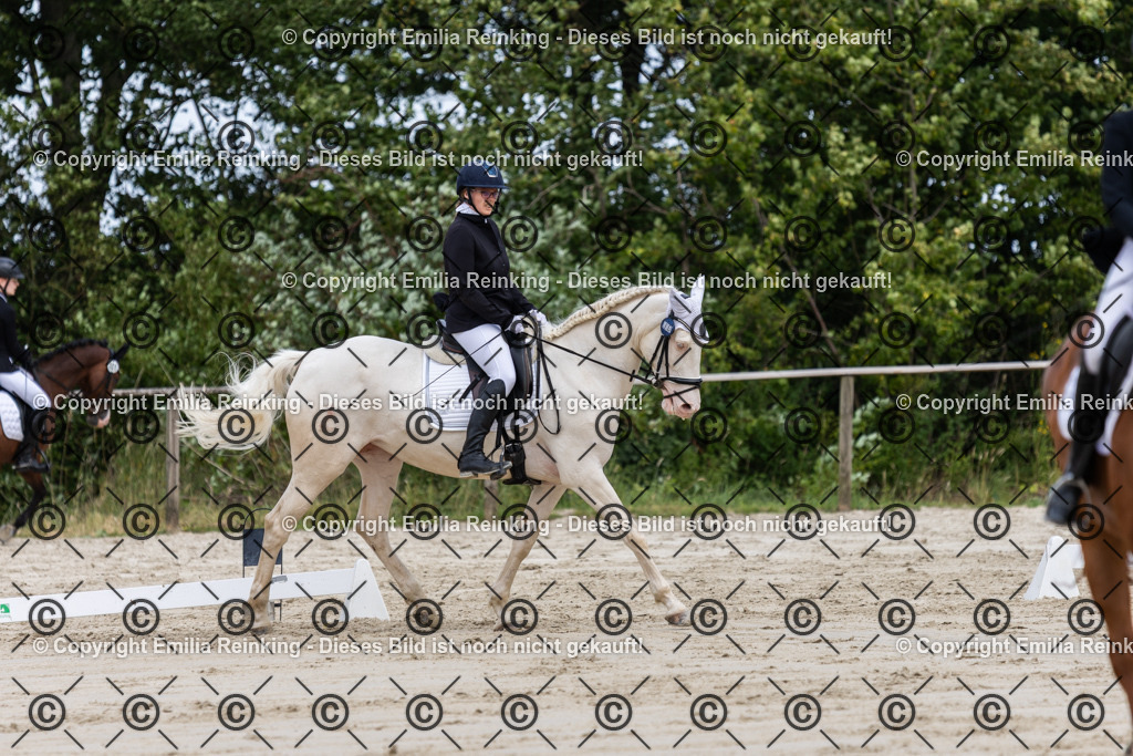 CL5A4453 | Emilia Reinking Fotografie - Realisiert mit Pictrs.com