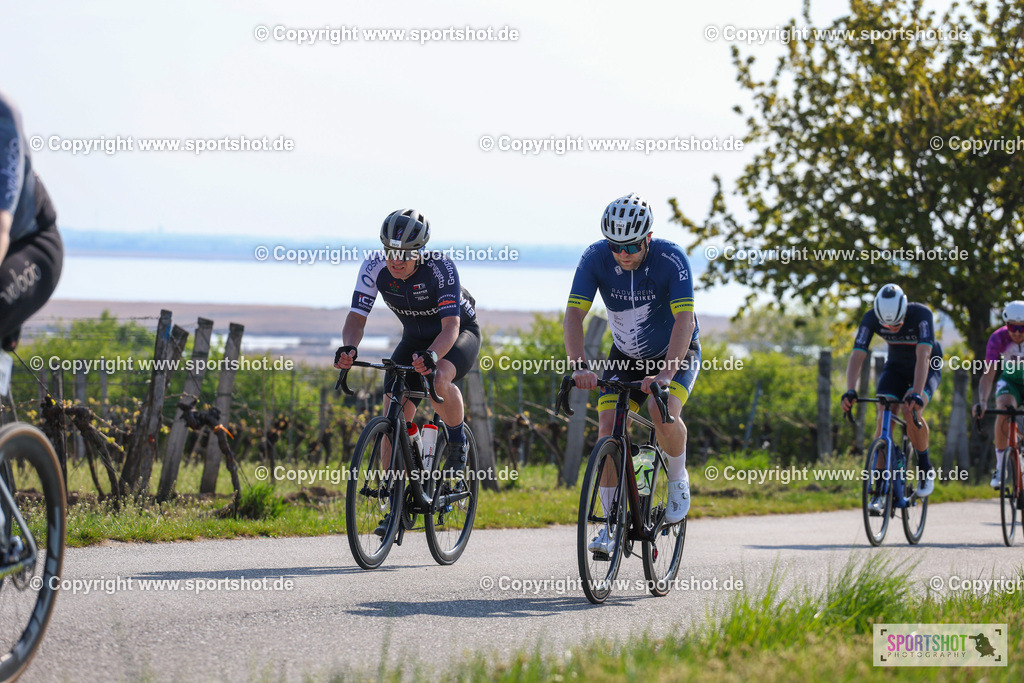 IMG_0981 | @sportshot_your_pictrs #yourpictures#roadtowm2029 #nrm #neusiedlerseeradmarathon #neusiedlersee #neusiedlerseetourismus #burgenland #mörbisch #nrm26 #burgenlandtourismus #voglundco #poweredbyburgenlandtourismus #radsport #rad #marathon #ucigranfondo #visitburgenland #ucigranfondoworldseries