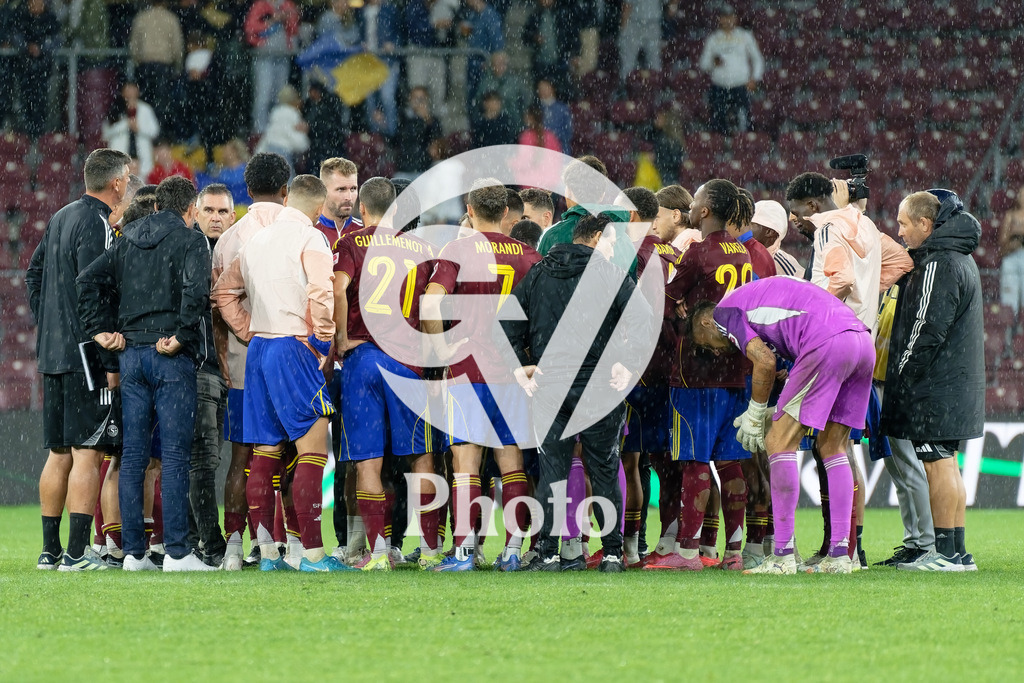 UEFA Conference League Play-offs 2nd leg - Servette FC v FC Shakhtar Donetsk | Servette FC are talking after losing during the UEFA Conference League Play-offs 2nd leg match between Servette FC and FC Shakhtar Donetsk at Stade de Geneve in Geneva, Switzerland